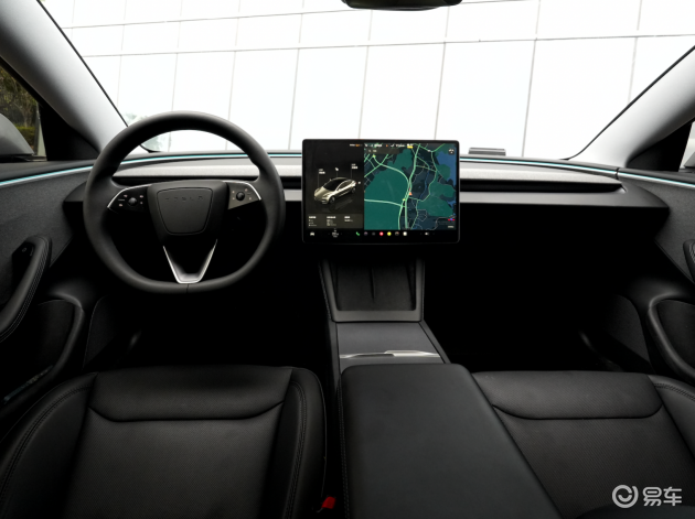 EX30 vs Model 3:哪款更适合都市女性