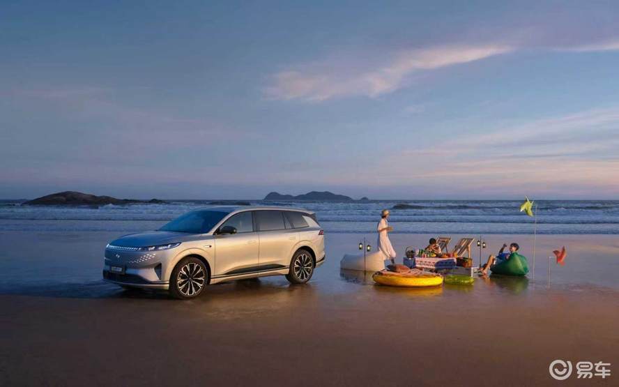 2026款纳米01、2026款eπ008五座版武汉站上市