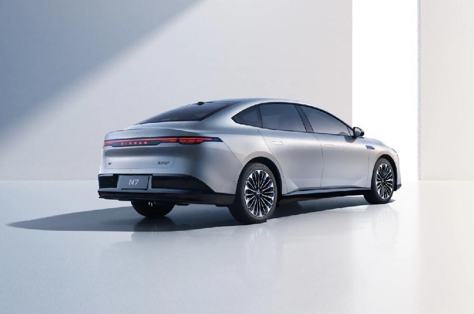 长安启源A06、比亚迪秦L、日产N7,谁是全能家轿?