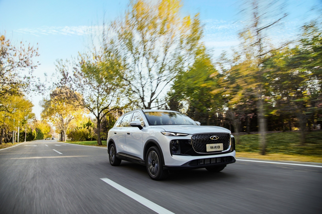 限时9.29万元起,第五代瑞虎8上市,4个配置该咋选?