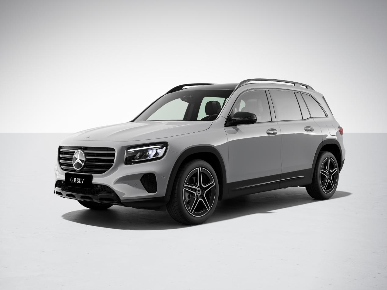 奔驰2026款核心车型焕新,重构豪华实用主义