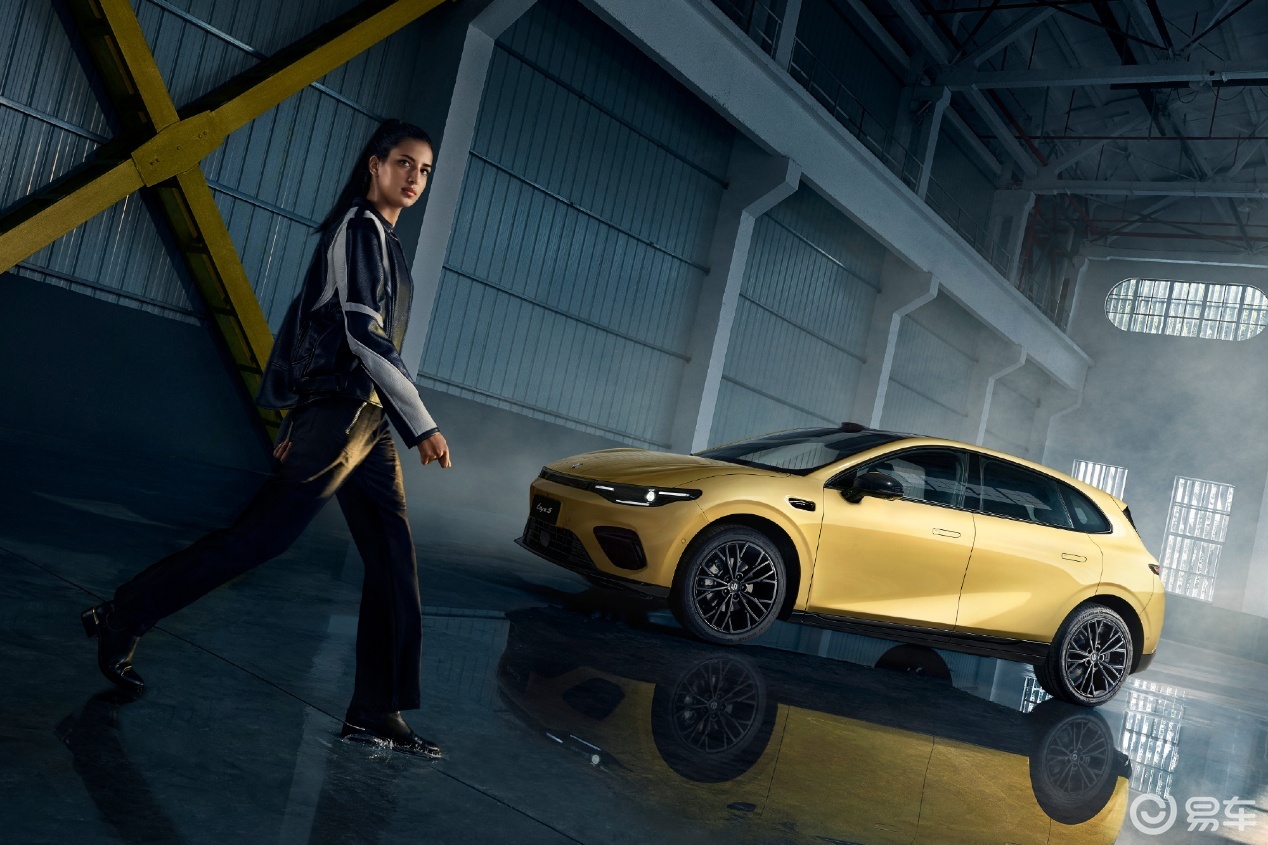 零跑Lafa5起售价9.28万!电动两厢车有戏?