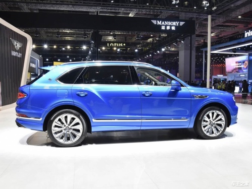 添越 全部在售 2026款 2025款 2024款 2023款 2022款 2021款成都添越让利直降73万