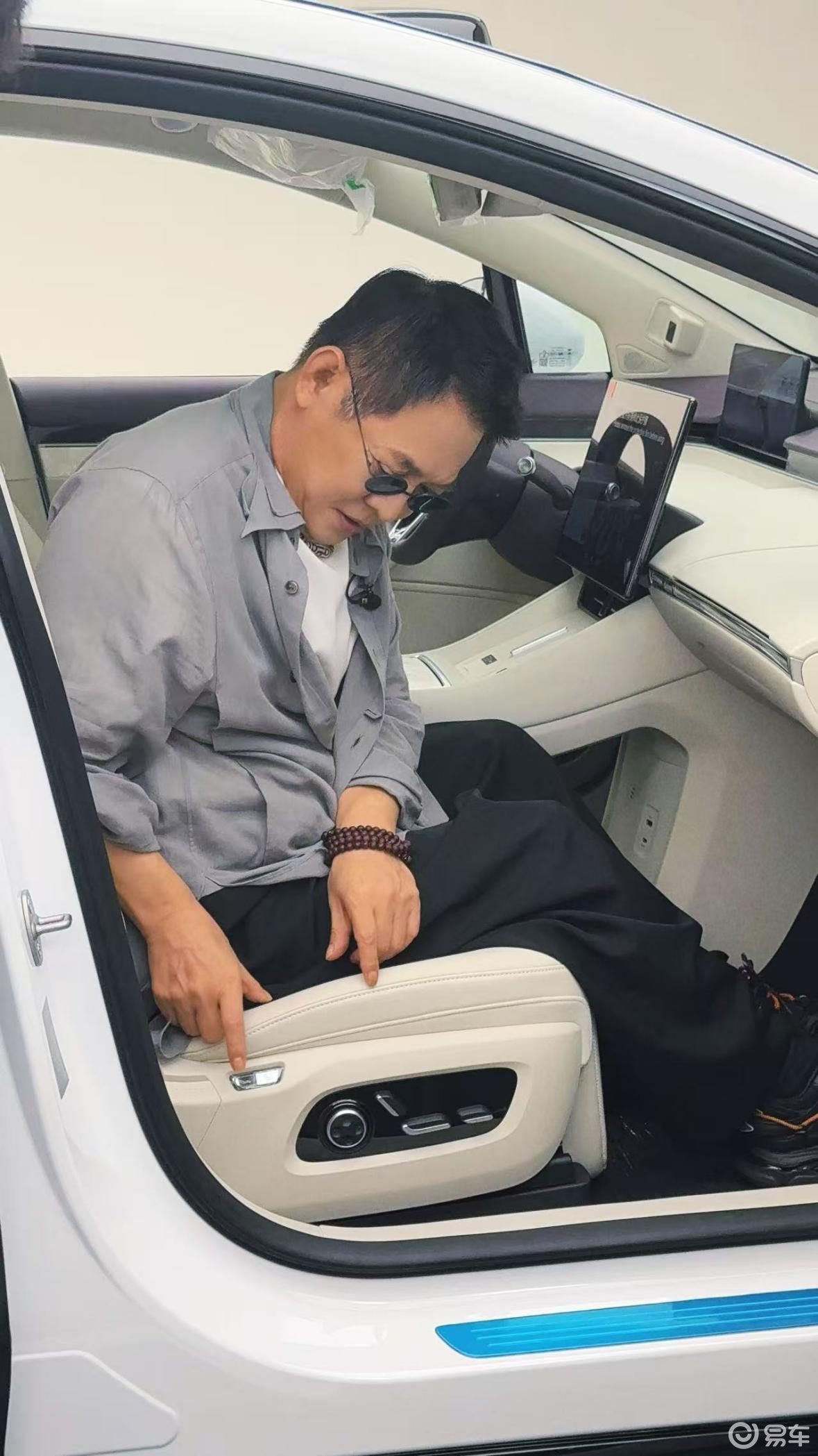 广州车展智界独立展台成焦点,产品权益双重惊喜彰显实力